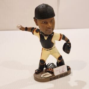SF Giants "Kiss of Life" BENGIE MOLINA 2008 Catcher Bobblehead New in the box